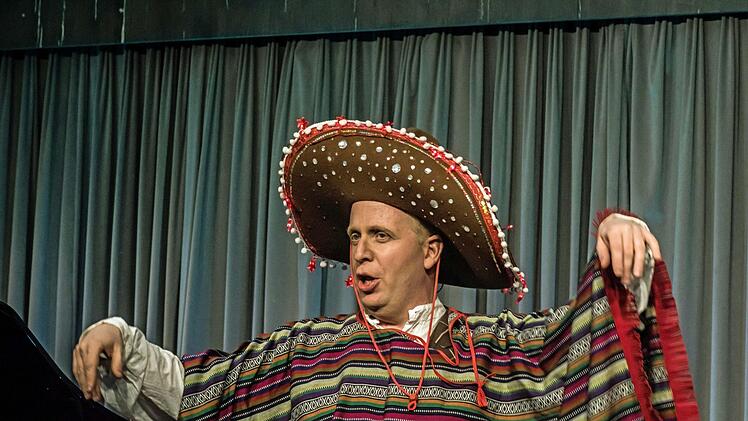 Impressionen vom Coburg-Gastspiel der "Mondieu Operettenassekuranz"Foto: Jochen Berger
