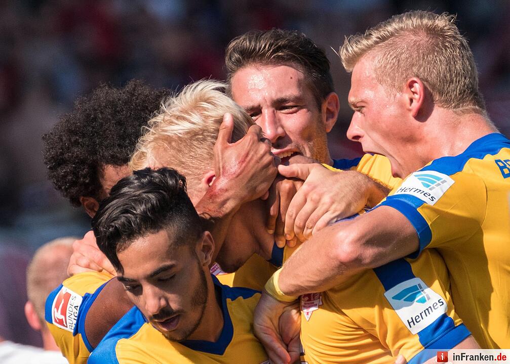 Der 1. FC Nürnberg geht mit 6:1 bei Eintracht Braunschweig unter