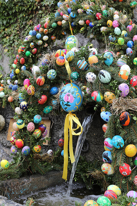 Gößweinstein; Osterbrunnen; Foto: Barbara Herbst