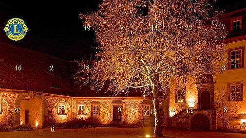 Das Kalenderbild zeigt in diesem Jahr das Schloss Elfershausen bei Nacht, eine Aufnahme von Armin Weidenthaler.
