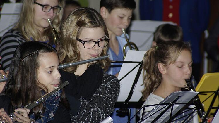 Weihnachtskonzert in Untererthal.  Foto: Winfried Ehling
