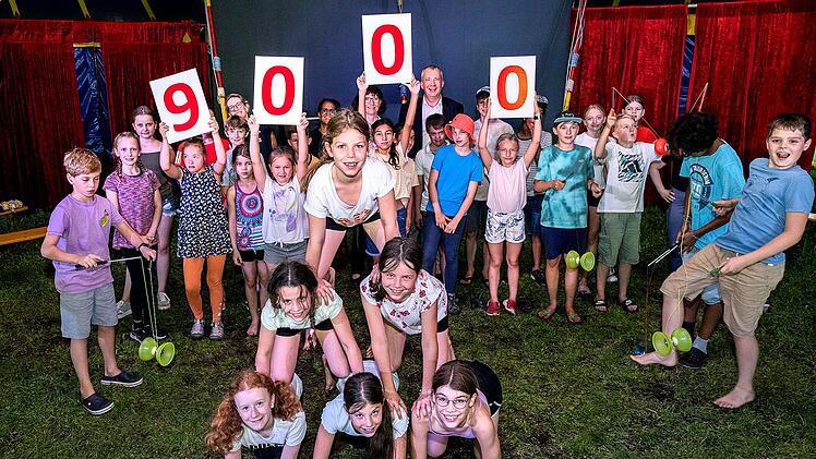 Nürnberg: Inklusives Zirkusprojekt mit großer Vorstellung beendet - Kinder zeigten ihr Können