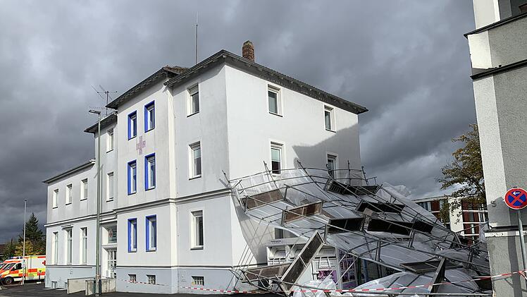 Würzburg: Sturm "Ignatz" hinterlässt schwere Schäden