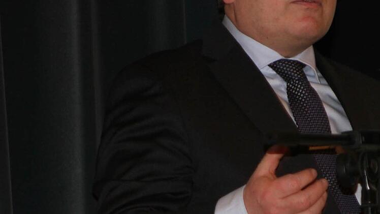 Der Staatsminister für Justiz, Winfried Bausback, bei seiner Rede. Foto: Günther Geiling