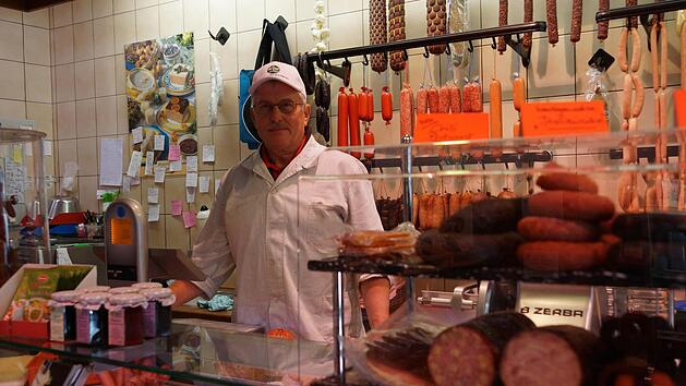 Hermann K&ouml;hler macht seinen Betrieb in der Hammelburger Innenstadt Ende Januar zu. Foto: Arkadius Guzy