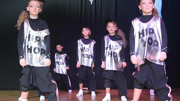 Richtig cool gaben sich die Hip Hop-Tänzerinnen der Minigarde