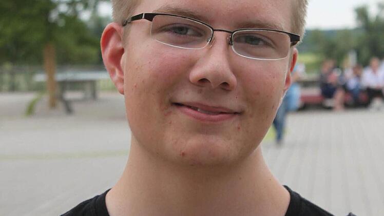 David Lesnik macht den mathematisch-technischen Zweig. Er wird Fachinformatiker bei der Telekom in Nürnberg.