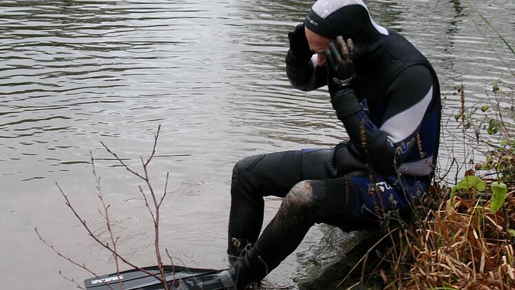Erschöpft am Ufer  Foto: Werner Vogel