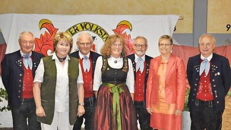Auszeichnungen für besondere Verdienste: (von links) Erwin Kühnlein, Thea Kühnlein, Bernd Schraut, Maria Großmann, Erwin Großmann, Schirmherrin Sabine Dittmar und Horst Müller.