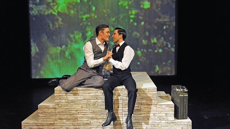 Coburger Erstaufführung von Stephen Dolginoffs "Thrill" in der Reithalle.Foto: Andrea Kremper