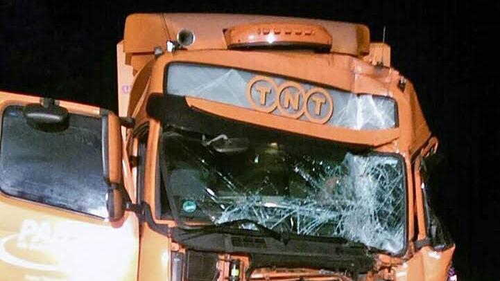 Der Fahrer hatte bei dem Aufprall viel Glück.  Foto: Michael Busch