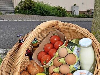 Obst und Gemüse, Eier, Molkereiprodukte, Getränke sowie Backwaren möchten die Premicher in einem Dorfladen einkaufen. Der Laden könnte schon bald in der ehemaligen Raiffeisenbank entstehen. Foto: Kupka-Hahn