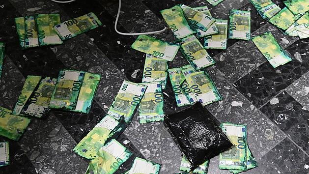 Sparkassen-Geldautomat in K&uuml;ps gesprengt:  Anwohner meldete Explosion um 4 Uhr