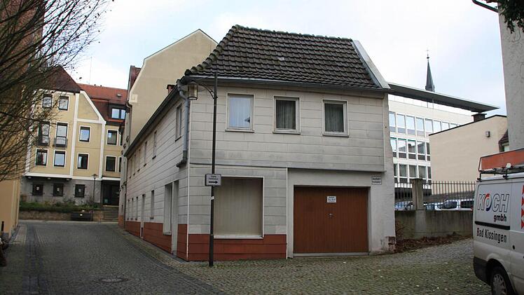 Die Anwesen Mühlgasse 3 und 4 hat der Landkreis erworben, laut Landrat Bold ist hier langfristig eine Erweiterung geplant. Fotos: Ralf Ruppert