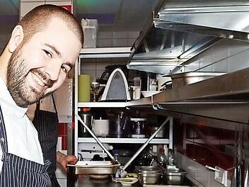 Yann Arnold vertrag bei der Benefizaktion in Würzburg die Farben Bad Kissingens. Foto: Fotostudio Mondelli