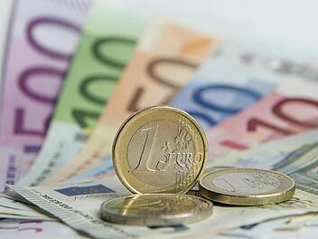 Mehr Rente 2022: Rentner dürfen sich auf eine Erhöhung freuen.