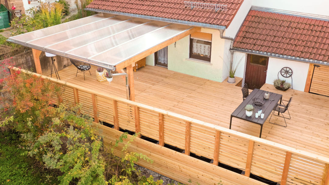 "Holzverwandler" Tim Fleischmann aus Zettlitz: Terrassen, Fenster und Fassaden