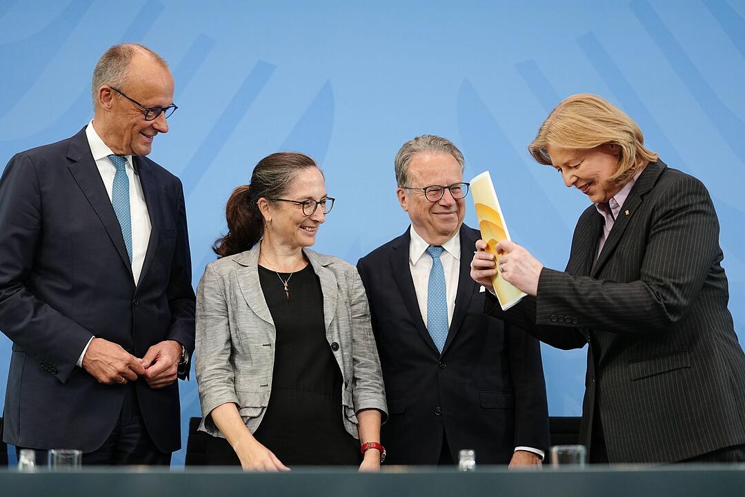 Rentenkommission legt Bericht vor