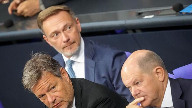 Überbezahlte Politiker? Deutschland im Vergleich – hier gibt’s das meiste Geld