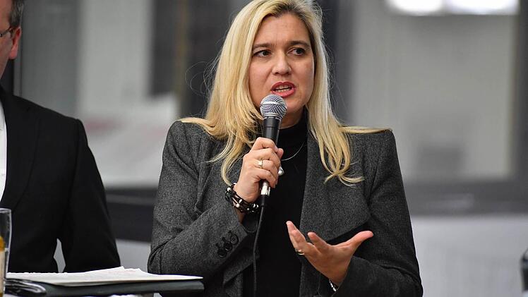 Melanie Huml Foto:Ronald Rinklef
