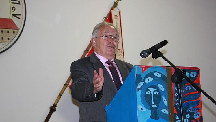 Ingo Hafenecker  gab einen mit viel Humor gewürzten RückblickKatharina Becht