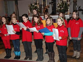 Der Schul-und Kinderchor aus Wenzeslau Fotos: Wolf