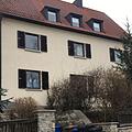 Das Haus in der Jean-Paul-Straße 7 in Kulmbach kaufte im Oktober 2013 die Frau des OB - die es am gleichen Tag an ihren Mann weiterverkaufte, der zu diesem Zeitpunkt als Geschäftsführer des Verkäufers, der Städtebau Kulmbach GmbH, tätig war. Foto: Archiv/Stephan Tiroch