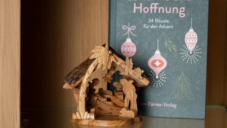 Dettelbach: Weihnachtsausstellung im KUK - Produkte und Krippen k&ouml;nnen auch gekauft werden