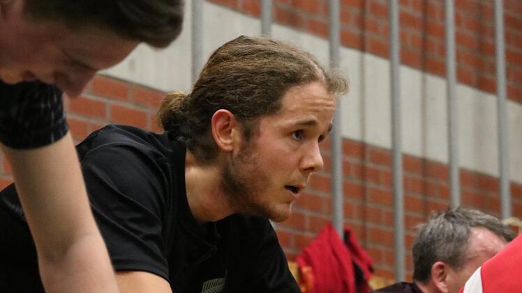 Die Mountainbike-Szene wächst. Während in der Halle fleißig trainiert wird, planen die Verantwortlichen neue Routen in der Rhön.Sebastian Schmitt