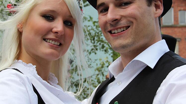 Michael Linhardt und Janine Kolb.