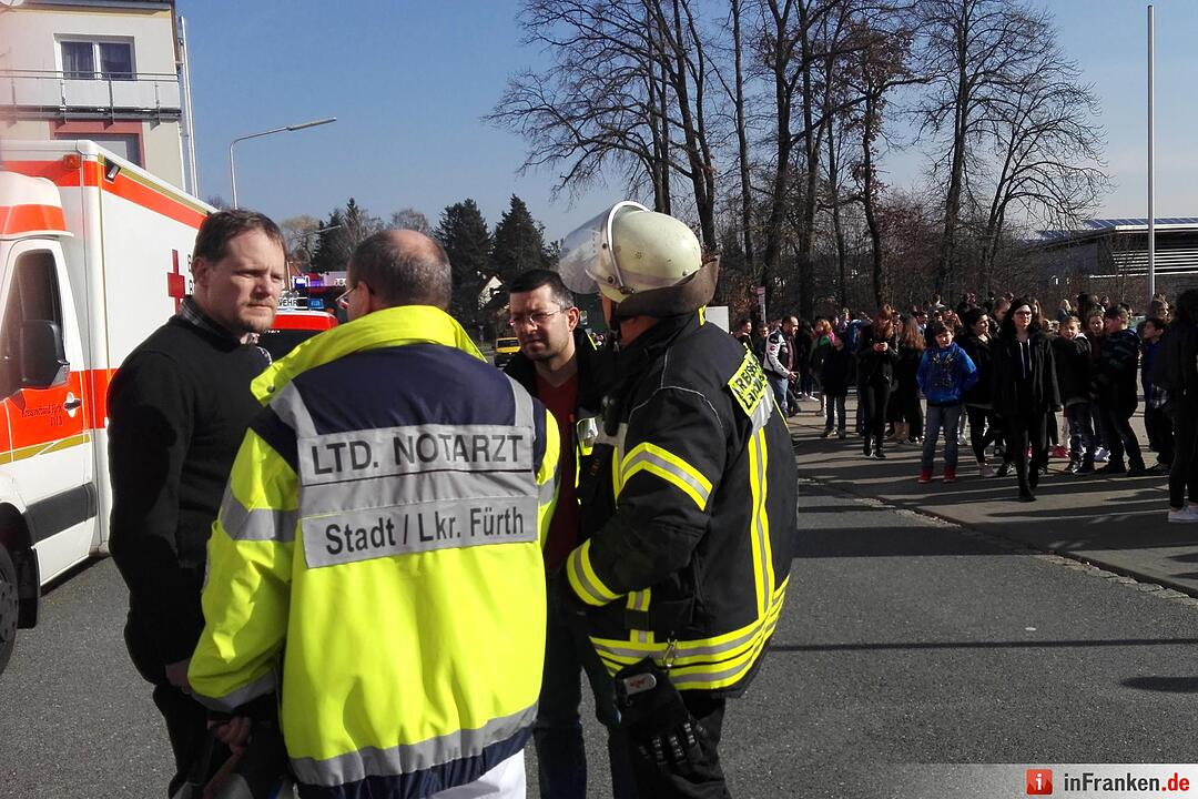 Reizgas in Zirndorfer Realschule
