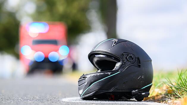 Schwerer Motorradunfall im Kreis Ansbach