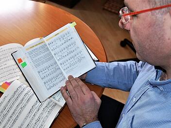 Pfarrer Marcus Döbert ist auf der Suche nach mehrstimmigen Liedern. Foto: Sigismund von Dobschütz 