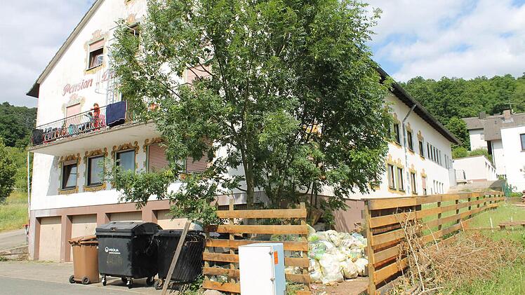 Die Mülltrennung müssen die Aschbacher Neubürger noch lernen.