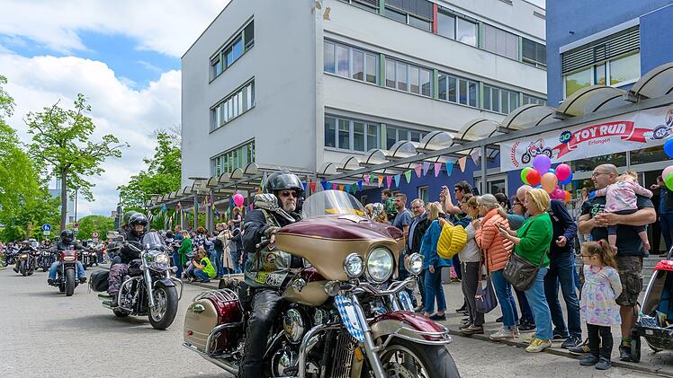 Bamberger Toy Run 2024: Biker-Event für kranke Kinder mit buntem Programm
