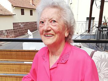 Emma Veth feiert heute ihren 95. Geburtstag.