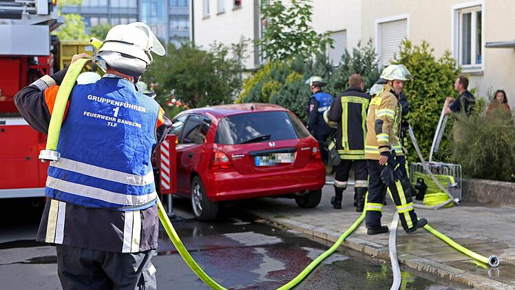 Ein kleiner Brand in einem Keller in der Adam-Krafft-Straße in Bamberg hat am Donnerstag einen Polizei- und Feuerwehreinsatz ausgelöst. Foto: News5 / Herse