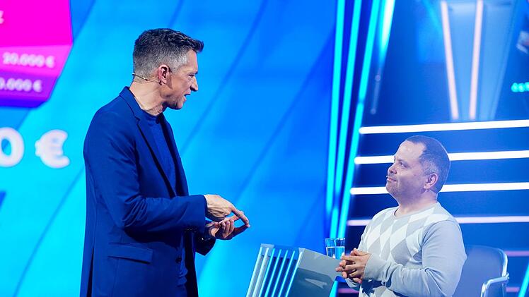 "Ich bin in vielen Lebenslagen ein kleiner Besserwisser", sagt Steffen Hallaschka (links) über sich selbst.