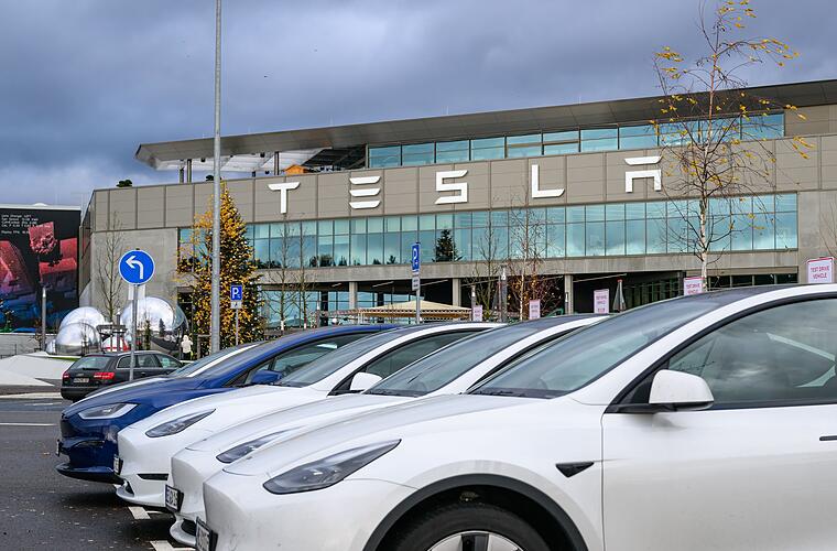 Umfrage: Mehrheit würde keinen Tesla kaufen