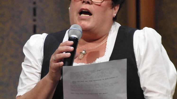Luise Voll und ihre Gedichte  Foto: Peter Klopf