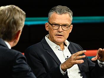 In Bezug auf den US-Pr&auml;sidenten warnte Roderich Kiesewetter, dass er eine Bedrohung f&uuml;r die europ&auml;ische Sicherheit darstellen k&ouml;nnte.