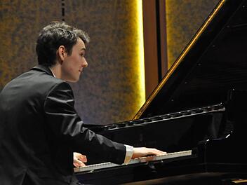 Für sein Konzert bekam Florian Glemser stehende Ovationen. Foto: Klopf
