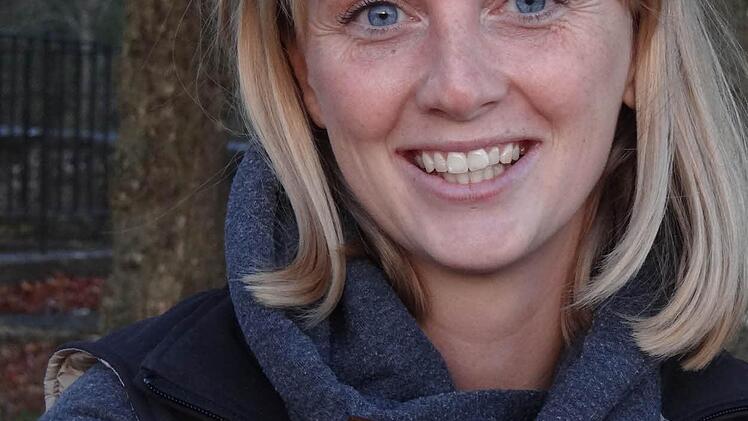 Maren Engelhardt setzt mit ihrer Arbeit als Hundeerziehungsberaterin genau da an, wo die Erziehung beginnt: Nämlich in den eigenen vier Wänden des Hundes und seiner Familie.