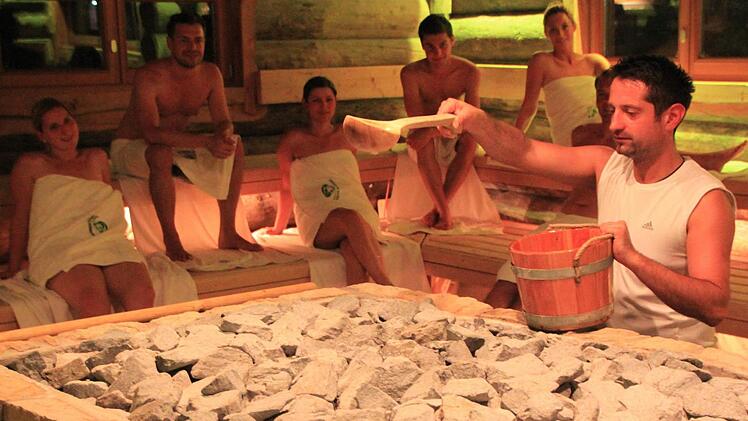2014 wurde u. a. die 192 Quadratmeter große Eventsauna eröffnet, die ein zentraler Ort im erweiterten Saunaland der Obermain-Therme ist. Foto: Matthias Einwag