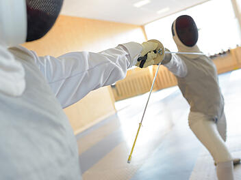 Zwei Studenten bei Fechtkampf schwer verletzt Zwei Studenten bei Fechtkampf schwer verletzt