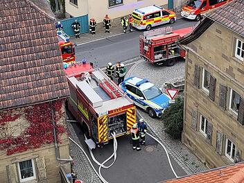Kaltensondheim: Großbrand in dicht bebautem Ortskern - "hätte sich ausbreiten können"