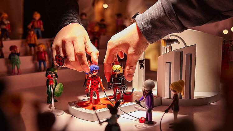Playmobil-Neuheit: Miraculous - Gabriels Fashion Show