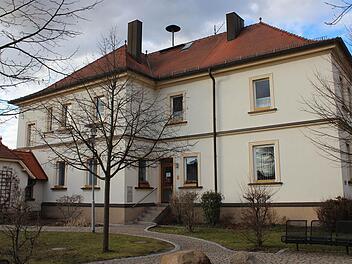 Im Gremsdorfer Rathaus weht bald ein frischer Wind  Foto: Sabine Herteux