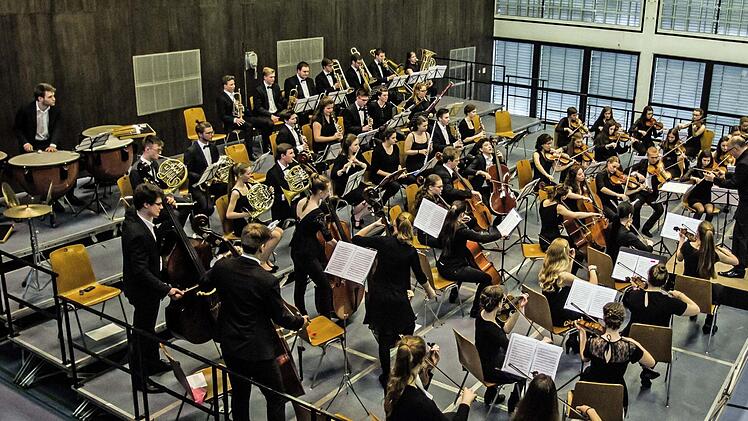 Impressionen vom Gastspiel des Jugend-Symphonieorchester Oberfranken in FrohnlachFoto: Jochen Berger