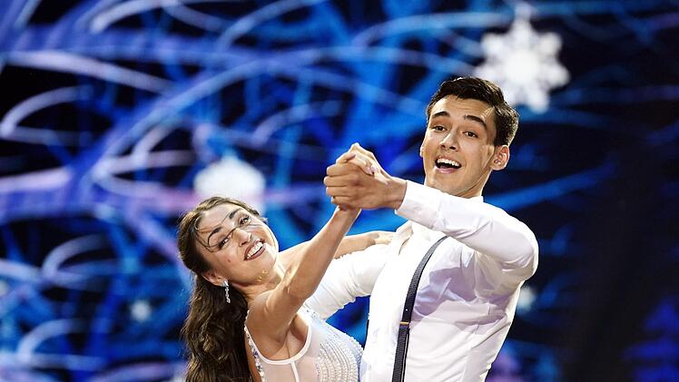 Diego Pooth und seine Tanzpartnerin Ekaterina Leonova holten in der diesj&auml;hrigen Staffel von "Let's Dance" gemeinsam den Sieg und zeigen in der Weihnachtsshow noch einmal, wie gut sie sind.